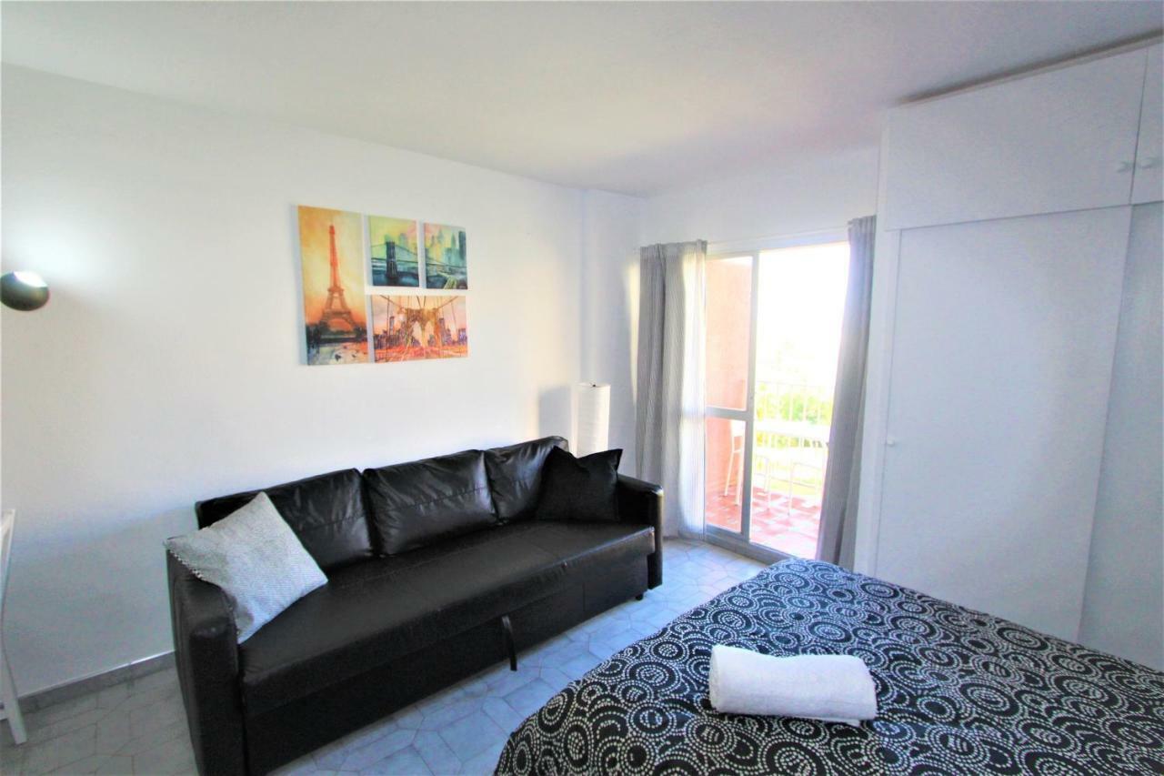 Apartamentos Jupiter Minerva - Piscina Abierta - Excelente Conexion Wifi Benalmádena Kültér fotó