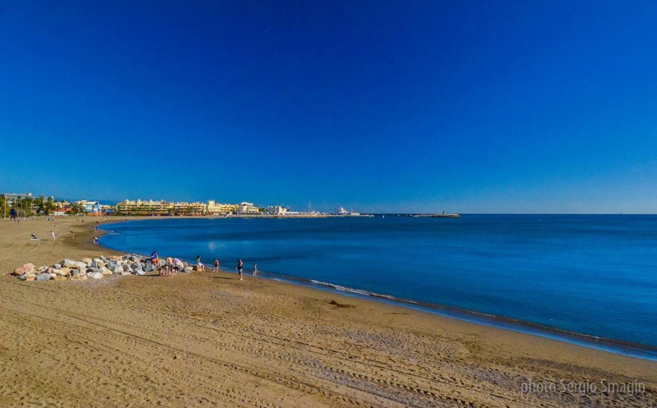 Apartamentos Jupiter Minerva - Piscina Abierta - Excelente Conexion Wifi Benalmádena Kültér fotó