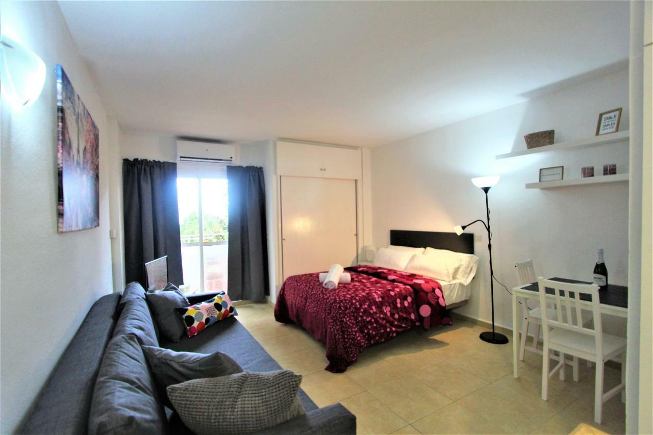 Apartamentos Jupiter Minerva - Piscina Abierta - Excelente Conexion Wifi Benalmádena Kültér fotó