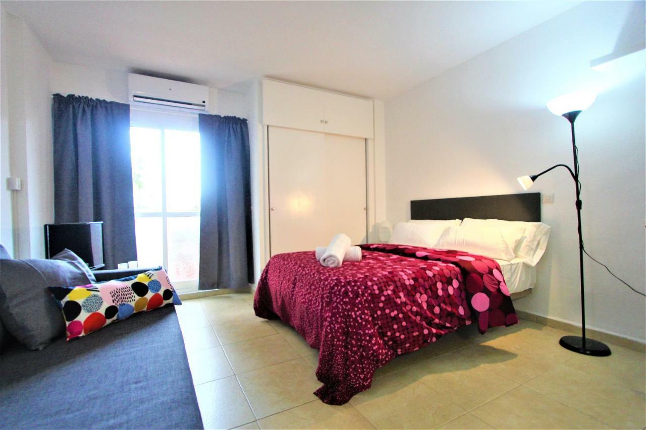 Apartamentos Jupiter Minerva - Piscina Abierta - Excelente Conexion Wifi Benalmádena Kültér fotó